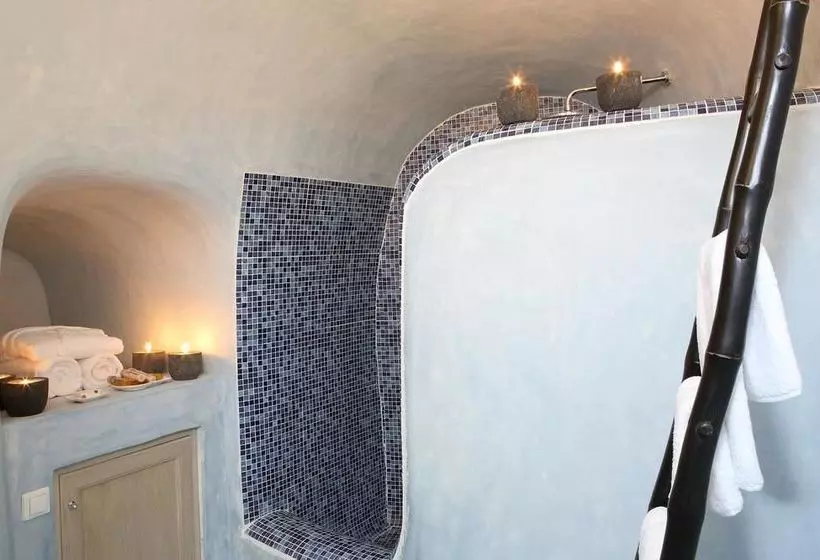 Отель Blue Angel Villa  Angel Villas