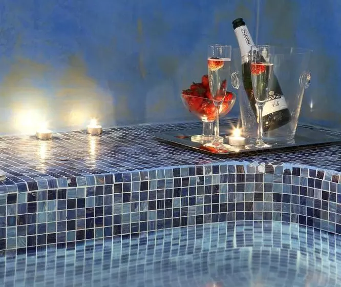 Отель Blue Angel Villa  Angel Villas