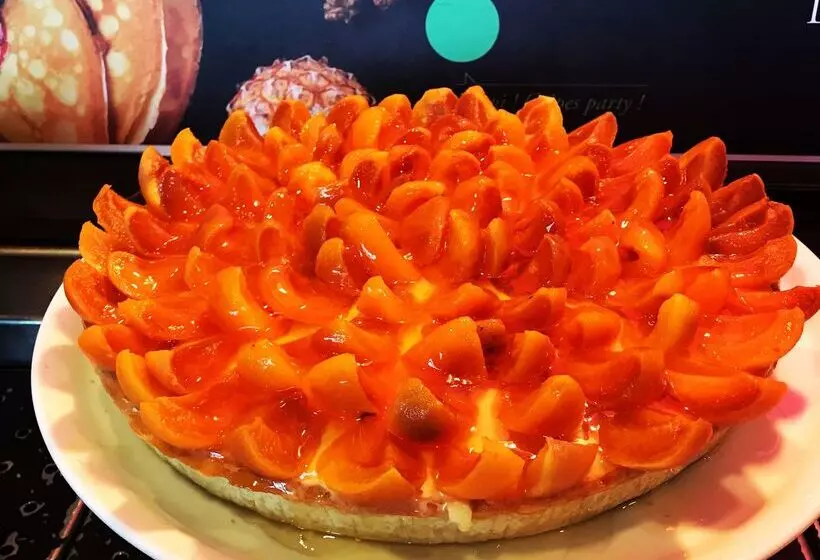 Отель Campanile Carcassonne Est La Cite