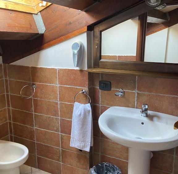 Отель Capomulini 3 Stelle