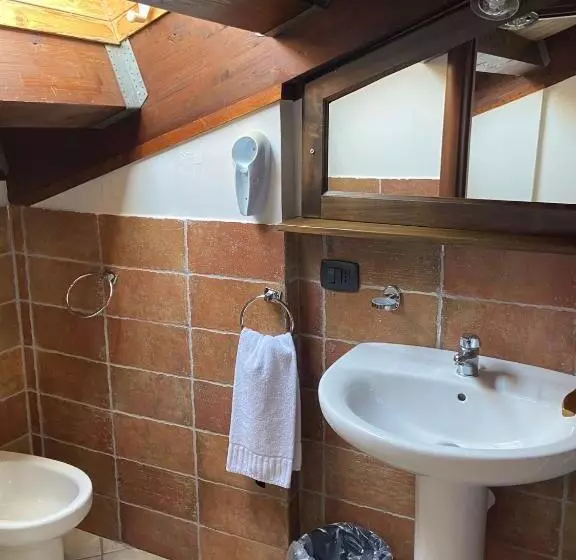 Отель Capomulini 3 Stelle