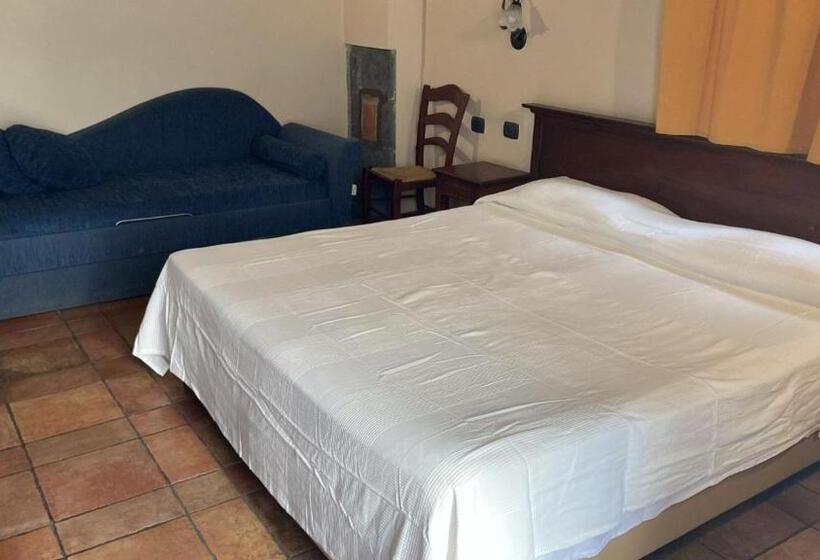 Отель Capomulini 3 Stelle