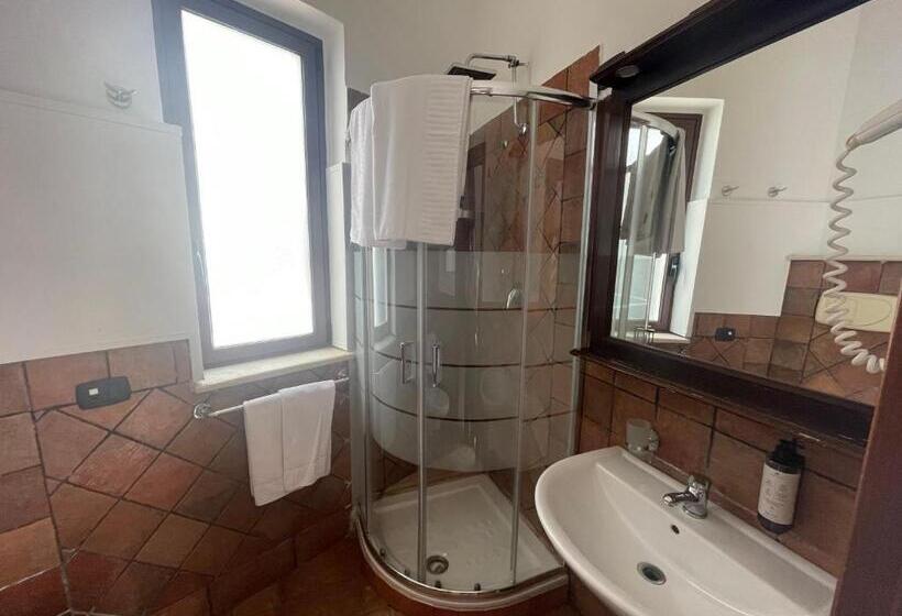 Отель Capomulini 3 Stelle