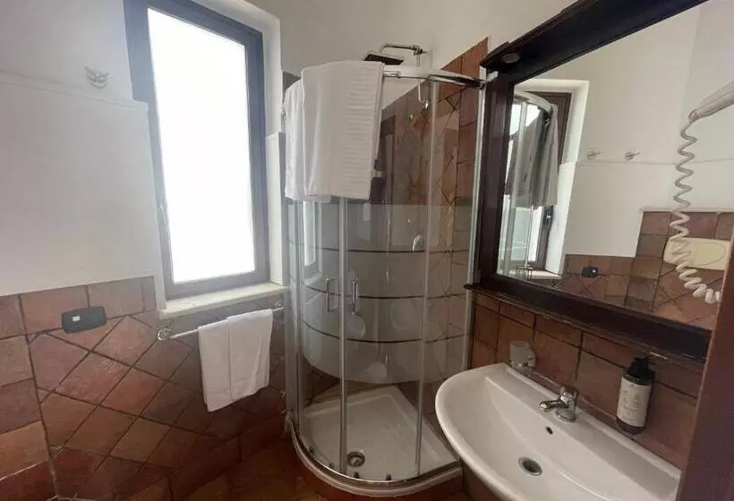 Отель Capomulini 3 Stelle