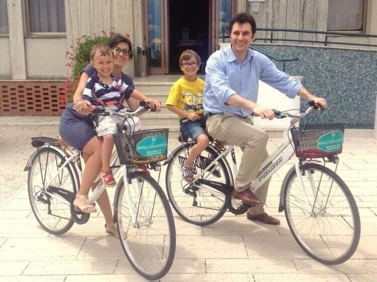 ホテル Continental