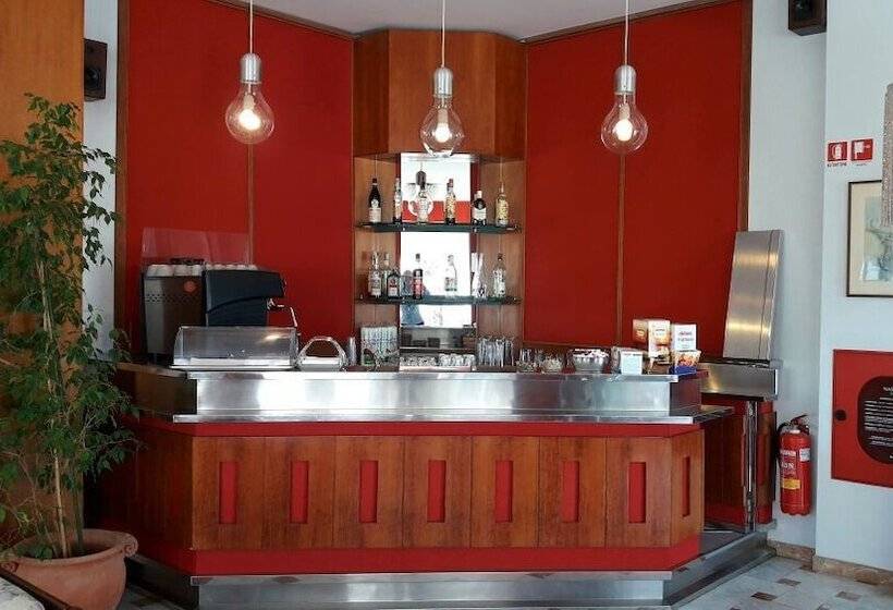 ホテル Continental