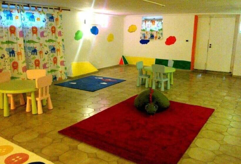 ホテル Continental