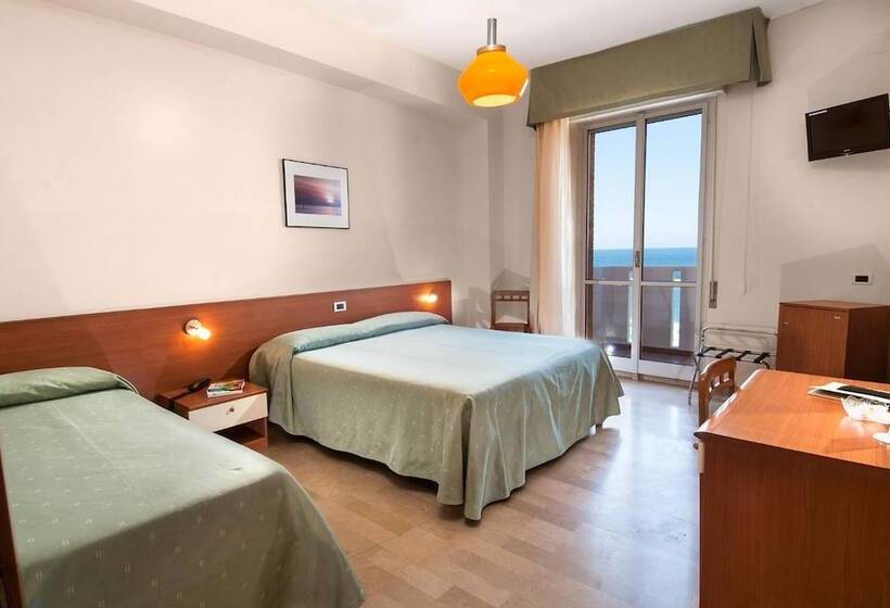 ホテル Continental