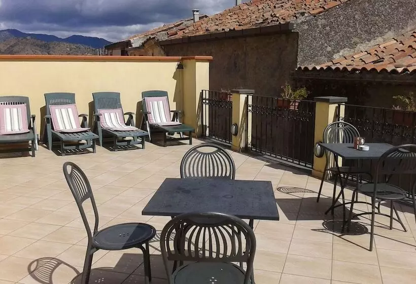 Отель Federico Ii