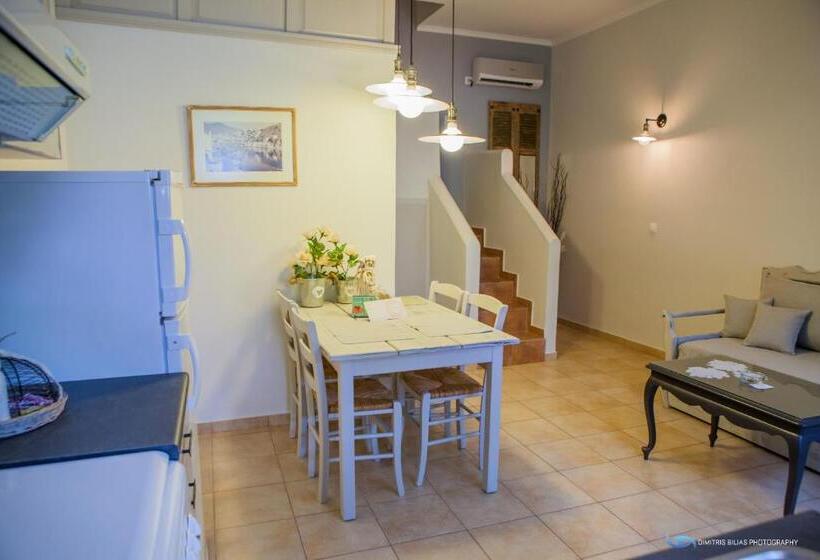 호텔 Iapetos Village