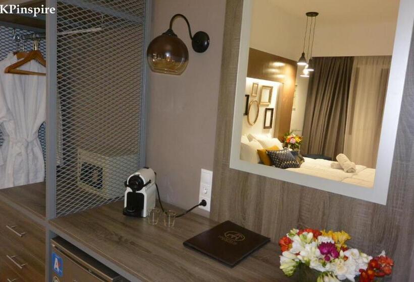 호텔 Iapetos Village