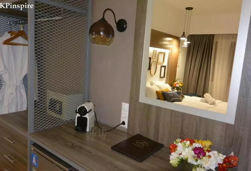 Отель Iapetos Village