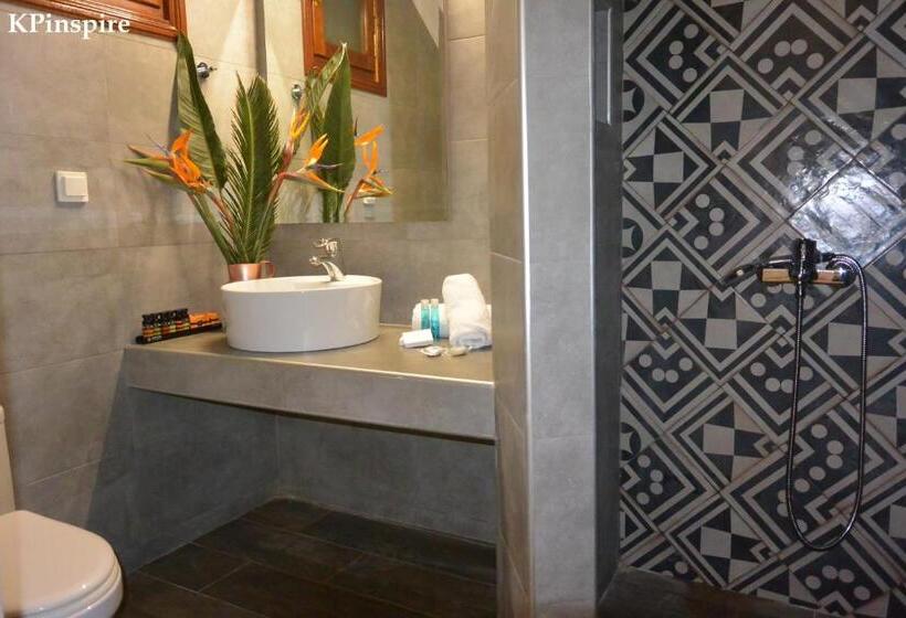 호텔 Iapetos Village