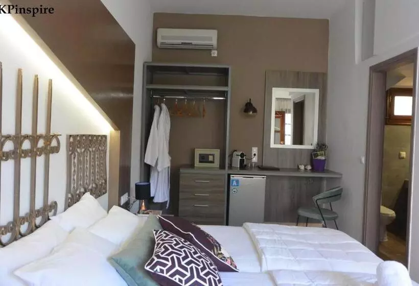 Отель Iapetos Village