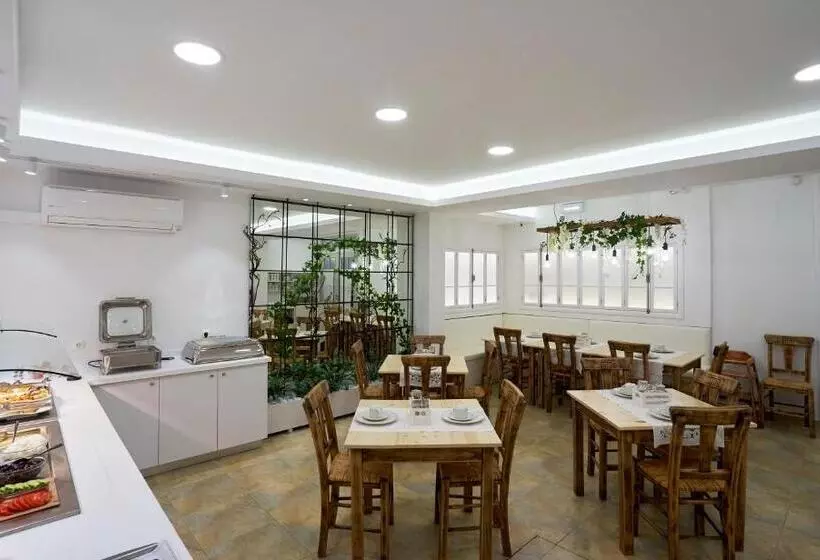 Отель Iapetos Village