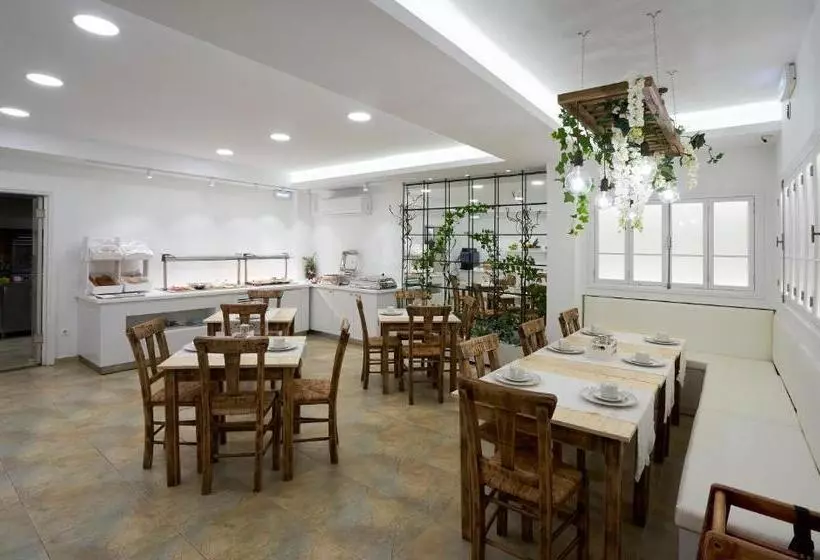 Отель Iapetos Village