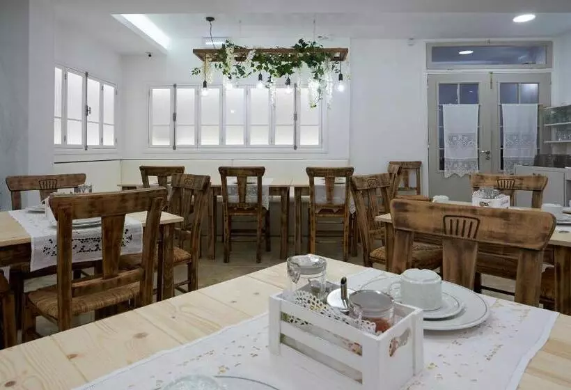 Отель Iapetos Village