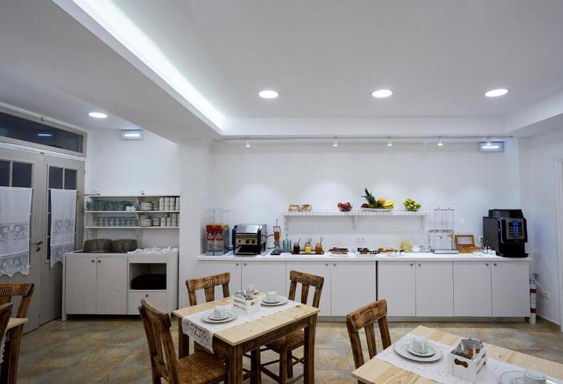 호텔 Iapetos Village