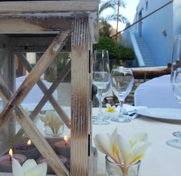 호텔 Iapetos Village