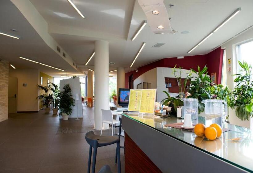 酒店 Ibis Styles Catania Acireale