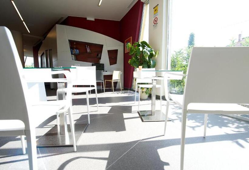 酒店 Ibis Styles Catania Acireale