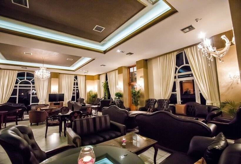 בית מלון כפרי Kouros