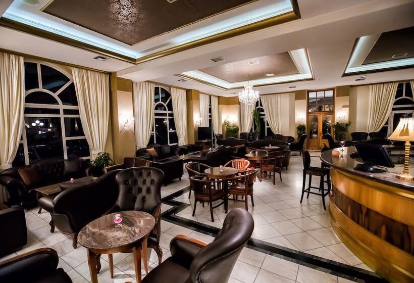 בית מלון כפרי Kouros