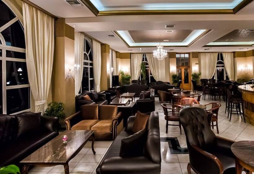 בית מלון כפרי Kouros