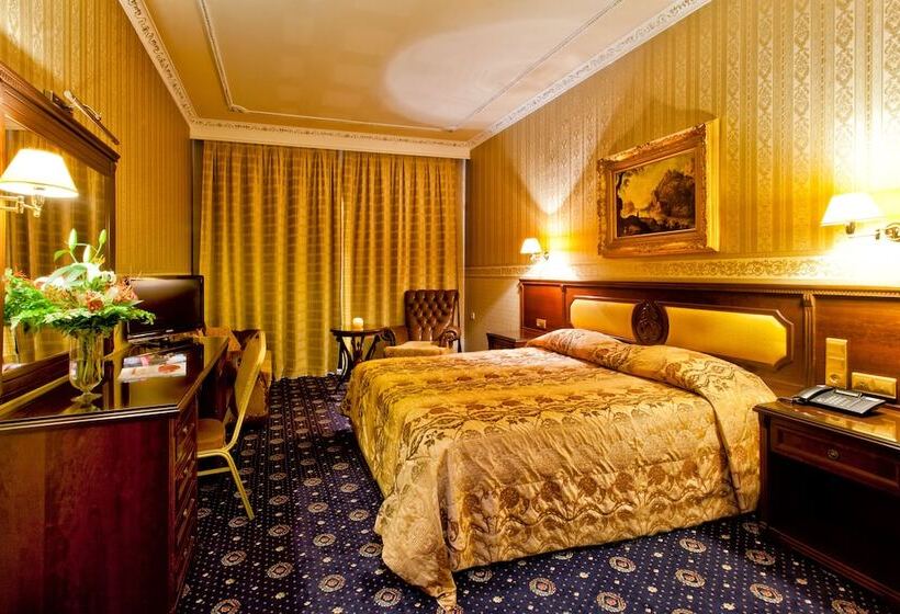 בית מלון כפרי Kouros