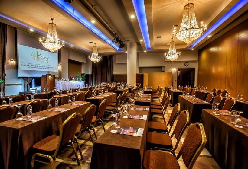 בית מלון כפרי Kouros