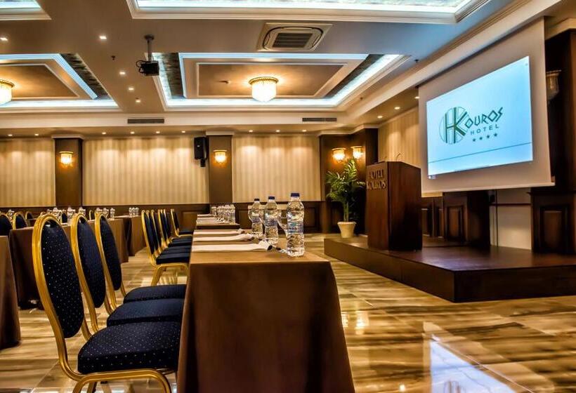 בית מלון כפרי Kouros