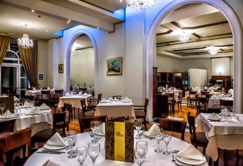 בית מלון כפרי Kouros