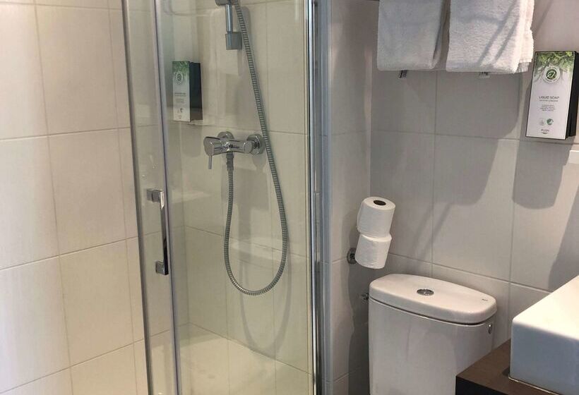 فندق Kyriad Charlevillemezieres