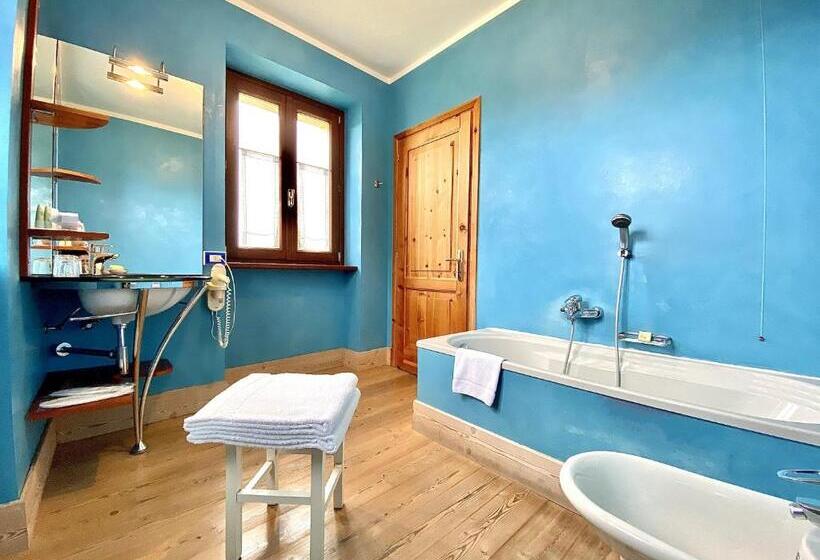 Отель La Locanda Del Notaio