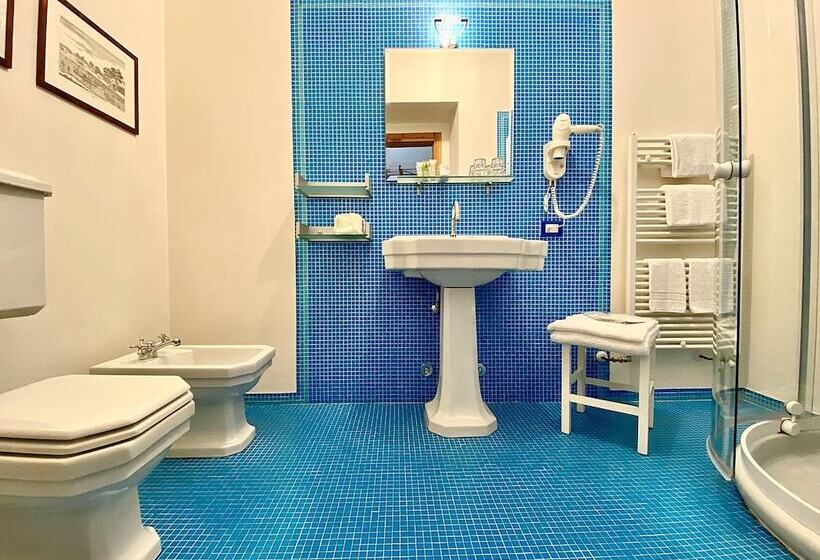 Отель La Locanda Del Notaio