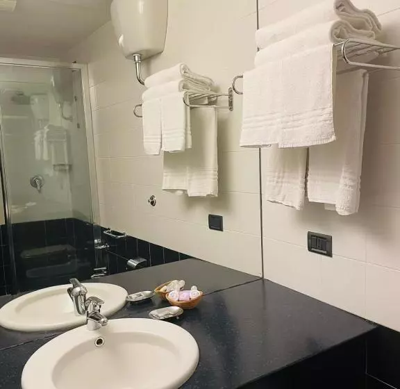 هتل Locanda Del Glicine