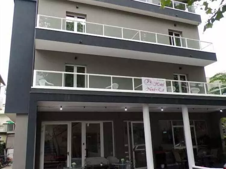 בית מלון כפרי Nord Est