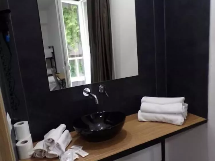 בית מלון כפרי Nord Est