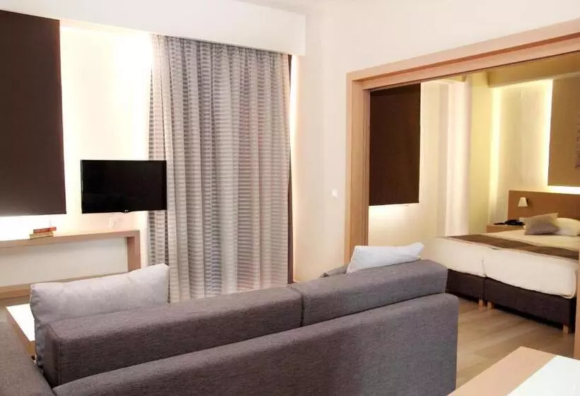 בית מלון כפרי Renieris