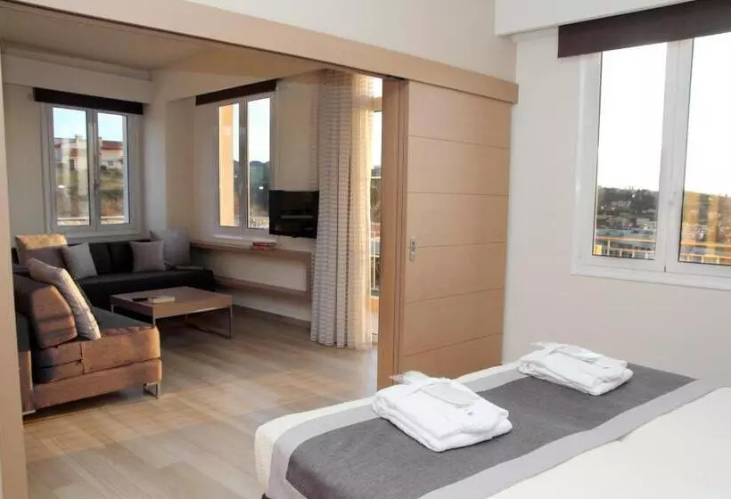 בית מלון כפרי Renieris