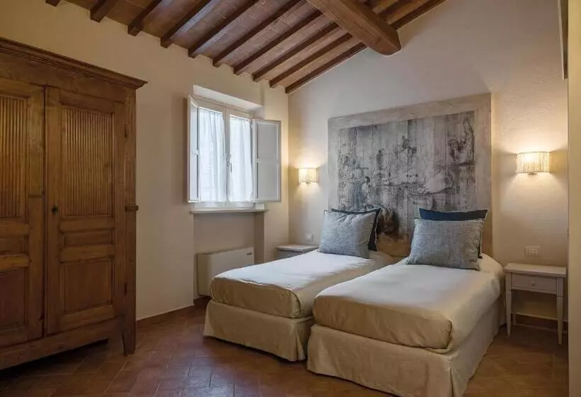 호텔 Resort Casale Le Torri