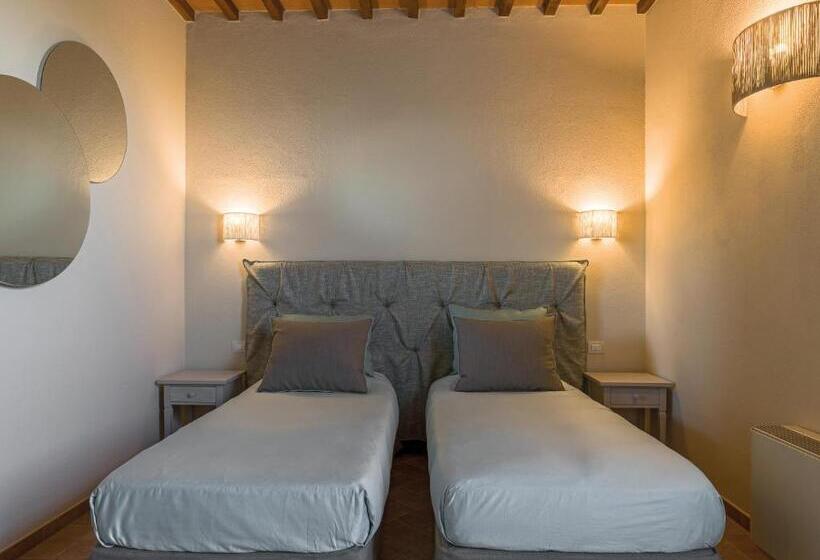 בית מלון כפרי Resort Casale Le Torri