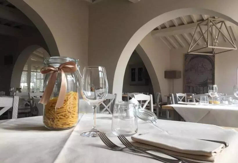 호텔 Resort Casale Le Torri