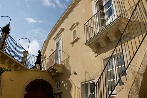 בית מלון כפרי Royal Maniace