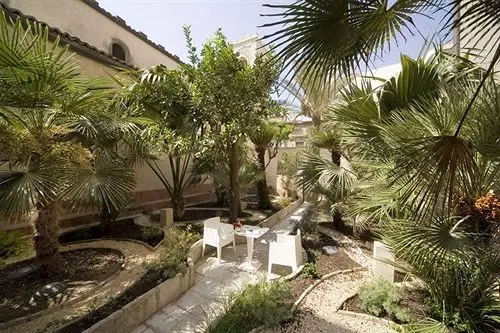 בית מלון כפרי Royal Maniace