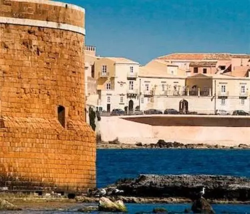 בית מלון כפרי Royal Maniace