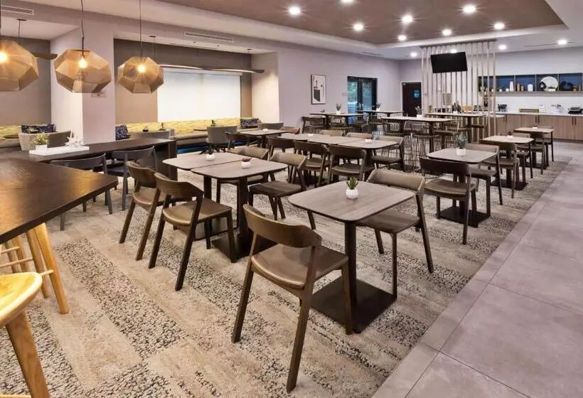 فندق Springhill Suites Birmingham Colonnade