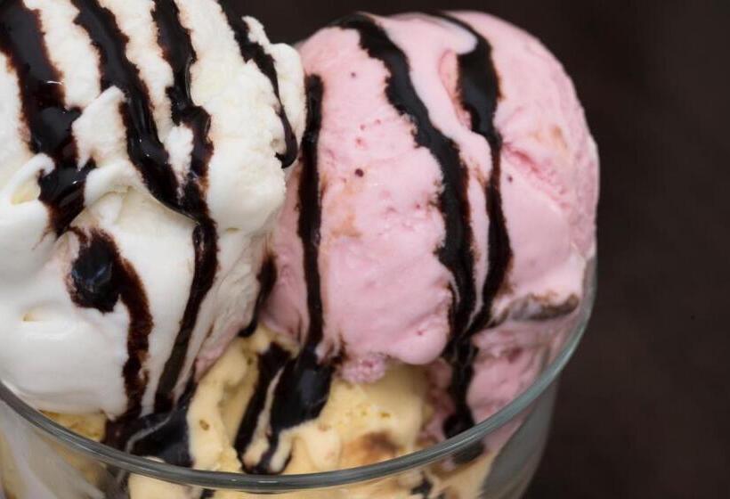 בית מלון כפרי Strass