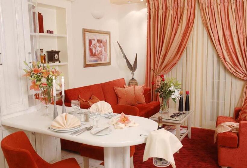 בית מלון כפרי Strass