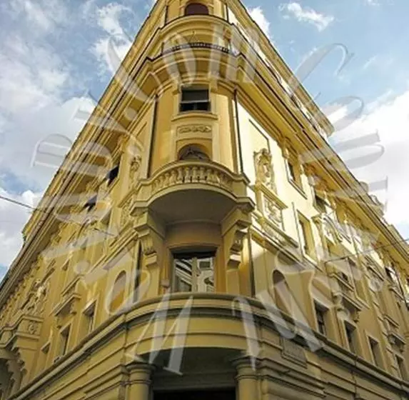 هتل Target Inn Rooms